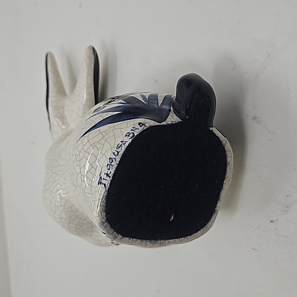 Dedham Pottery / Potting Shed 7 1/2 in. Bunny - Picture 5 of 5